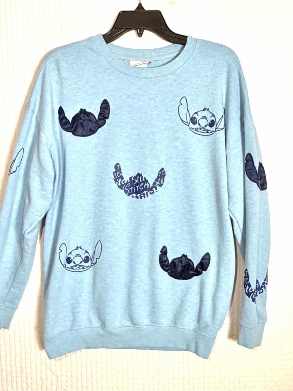 Disney Parks Lilo Stitch Long Sleeve Sweatshirt Size M Blue Casual Unisex Adult